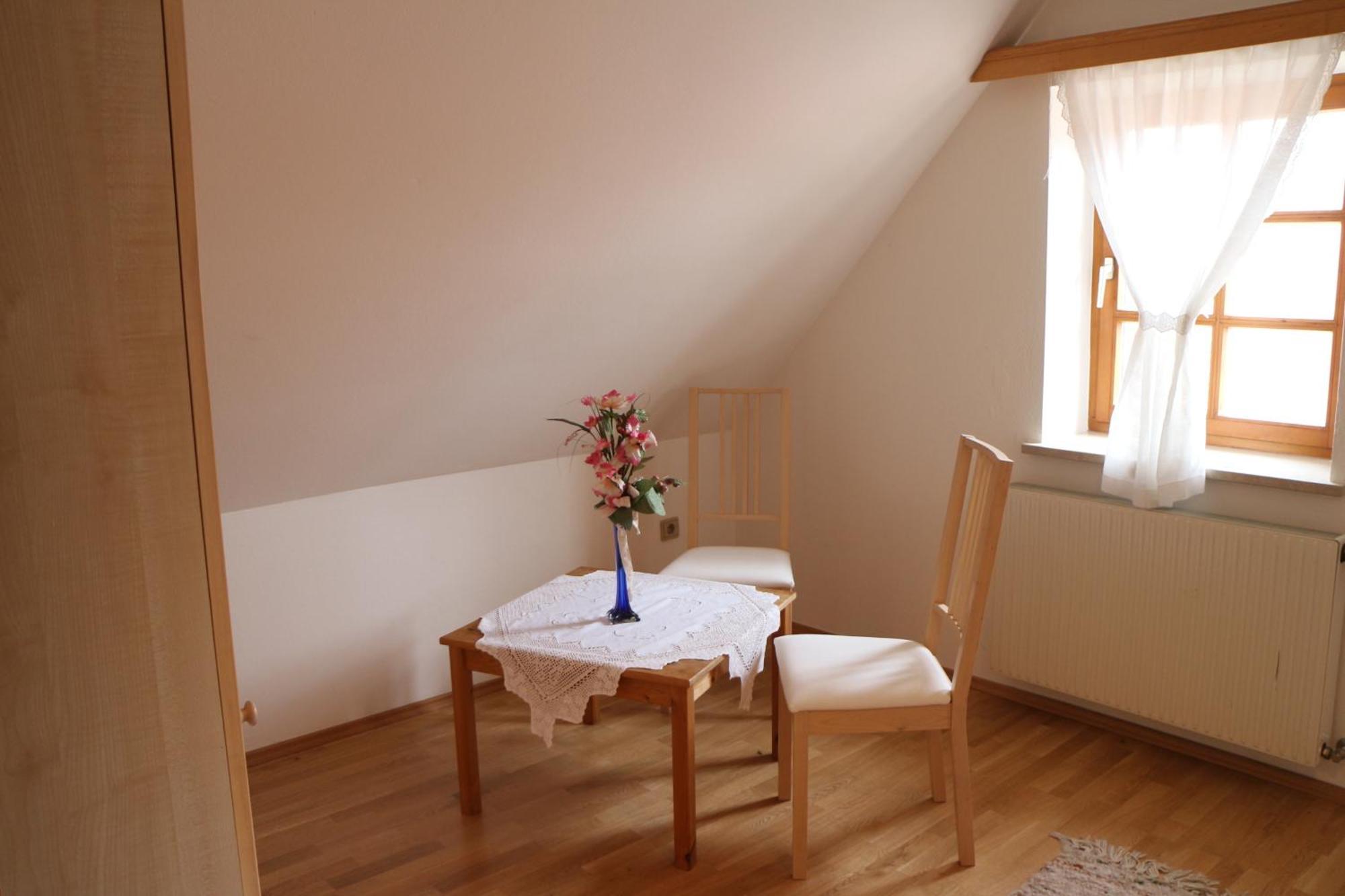 Haus Schoenegger Kitzeck im Sausal Δωμάτιο φωτογραφία