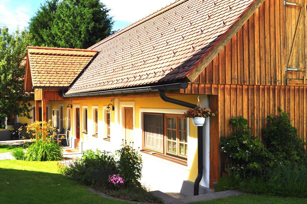 Haus Schoenegger Kitzeck im Sausal Εξωτερικό φωτογραφία